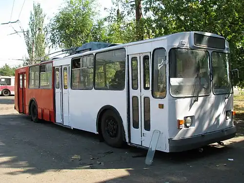 Окраска кузова троллейбуса в рекламу