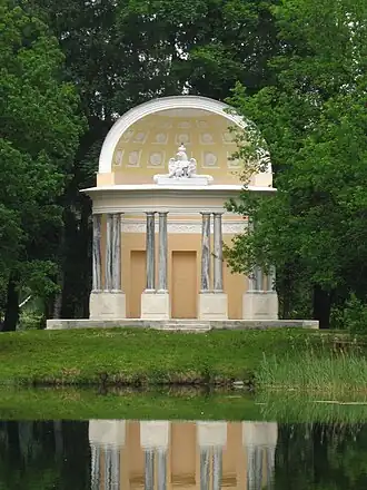 Павильон Орла.