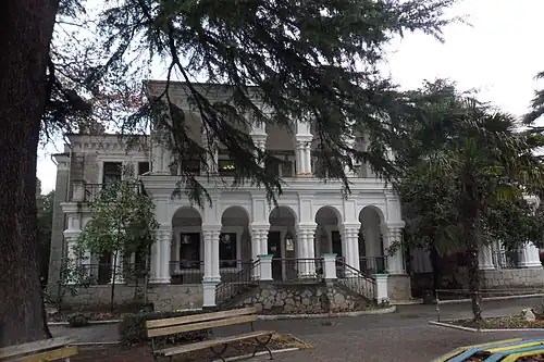 Вилла "Отрада" Н. Д. Стахеева, &nbsp;Объект культурного наследия народов&nbsp;РФ регионального значения. Рег. № 911710955590005 (ЕГРОКН)