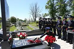 Памятник на могиле Александра Прохоренко в селе Городки