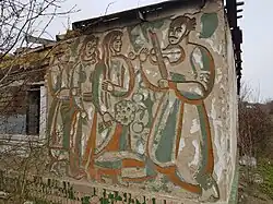 Панно на заброшенной сельской бане