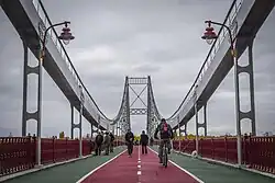 Велодорожка на мосту