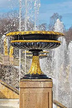 Круглая чаша