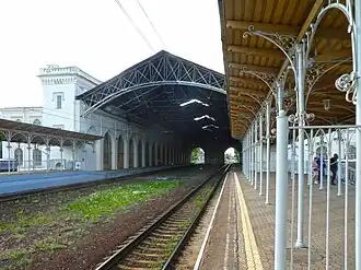 Вид со стороны платформы