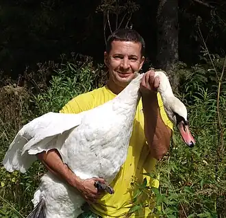 Алексей Плишкин в детском контактном зоопарке (28 августа 2009).