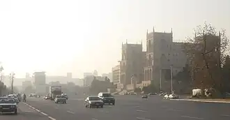 Общий вид на Площадь Свободы и на Дом правительства