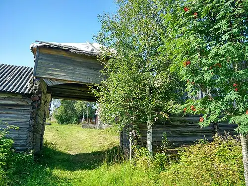 Арка ворот изнутри (2019 г.)