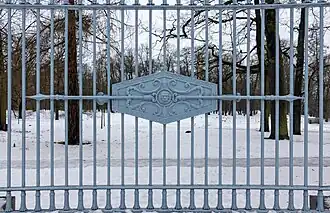 Ромбоидальный щит (с головой льва)