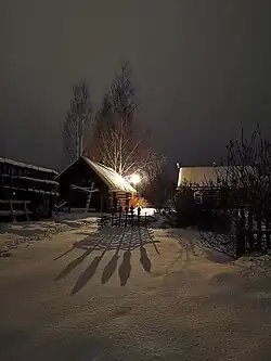 Распространенное в деревне украшение плетеней