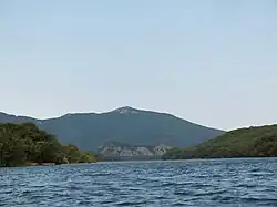 Река Аввакумовка, Чёртов утёс между селом Пермское и посёлком Ольга