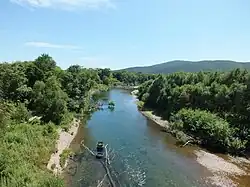 Река Арзамазовка у села Пермское