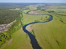 Среднее течение Кадады в окрестностях Верхозима летом 2018 года