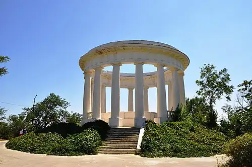 Ротонда в Приморском парке Цимлянска