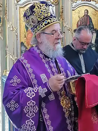 Митрополит Василий