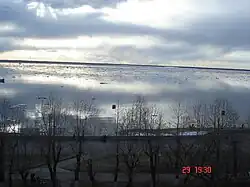 Ледоход на Северной Двине в районе Архангельска