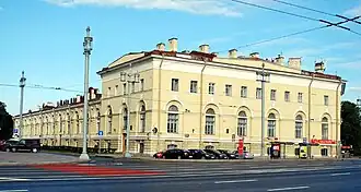 Северный пакгауз Биржи, стрелка Васильевского острова