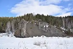 Скала «Каменный столб» (Смолинский камень) в селе Смолинское