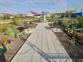 Сквер у храма