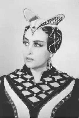 Бондаренко в роли донны Анны («Дон Жуан» Вольфганга Амадея Моцарта).