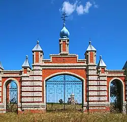 Церковные ворота