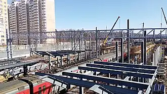 Вид на строящиеся платформы и выходы на них, март 2023 г.