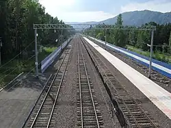 Путевое развитие станции Дивногорск, вид на запад