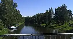 река Сутка, вид с моста автодороги