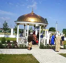 Двор мечети