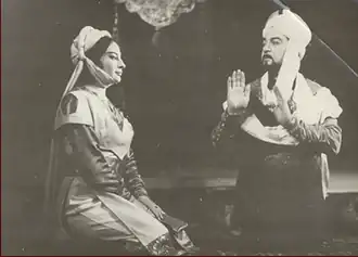 Сцена из постановки пьесы. 1970 год. Мехти Мамедов в роли Хайяма, Шафига Мамедова в роли Севды.