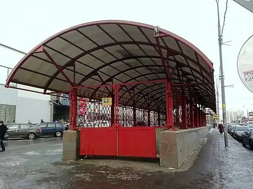 Технический павильон западного вестибюля. 19&nbsp;апреля 2024 года