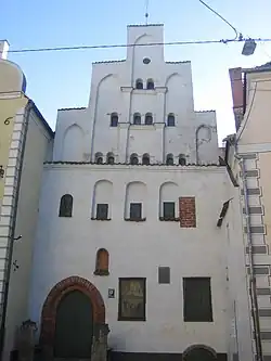 Маза Пилс,&nbsp;17