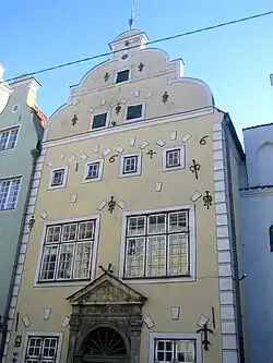 Маза Пилс,&nbsp;19