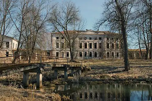 Усадьба Грузины