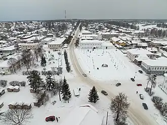 Зимний вид на Торговую площадь со стороны реки Ворожи