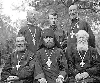 Касимовское духовенство. Протоиерей Анатолий справа в нижнем ряду