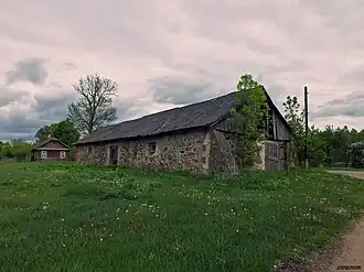 Хозпостройка бывшей усадьбы Гажичей