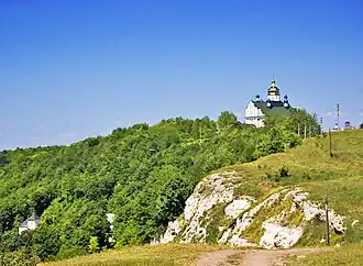 Церковь Иоанна Богослова на горе над Днестром