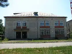 Учкомбинат НГДУ «Черноморнефть» и поселковая библиотека