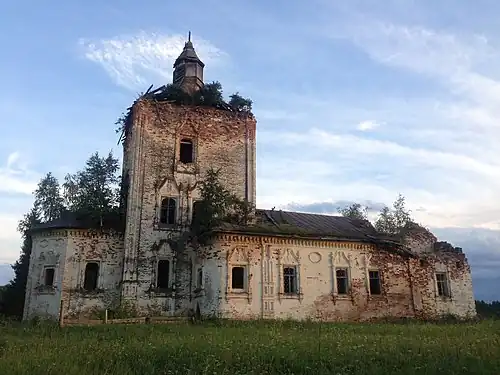 Вид церкви Иконы Божией Матери Владимирской в 2013 году