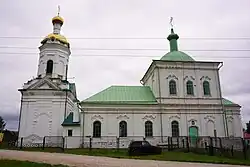 Южный фасад церкви