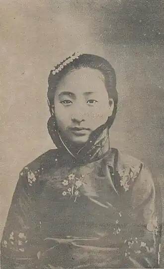 Сяо Фэнсянь (1915 год)