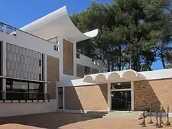 Фонд Майо в Сен-Поль-де-Ванс, Франция. (Жозеп Льюис Серта, 1959-1964)