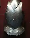 Готическая кираса конца XV века