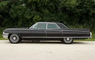 1962 Cadillac Sedan Deville Four Window с широкими задними стойками