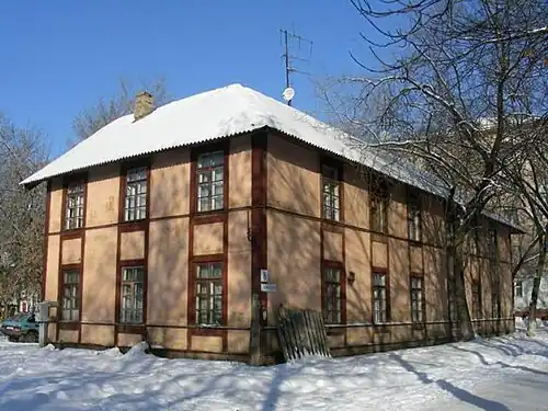 8-квартирный дом