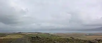 Вид на озеро с южной стороны в мае 2008 года