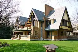 Nathan G. Moore House[англ.] в Оук-Парке в штате Иллинойс