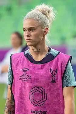 Мапи Леон в составе «Барселоны» (2019)