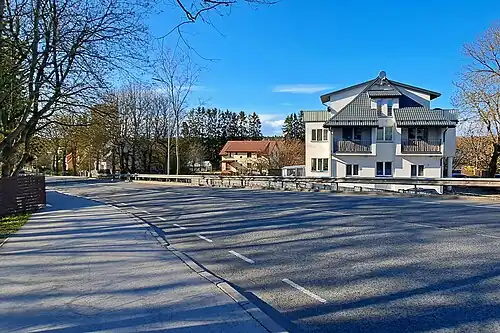 Конечный отрезок улицы перед перекрёстком с Нарвским шоссе