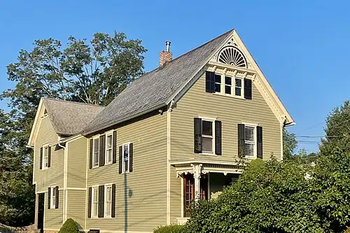 Дом на Брайтон-авеню